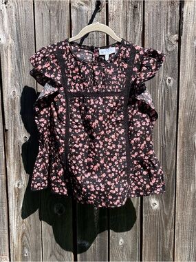 Jessica Simpson floral flutter sleeve top size XS